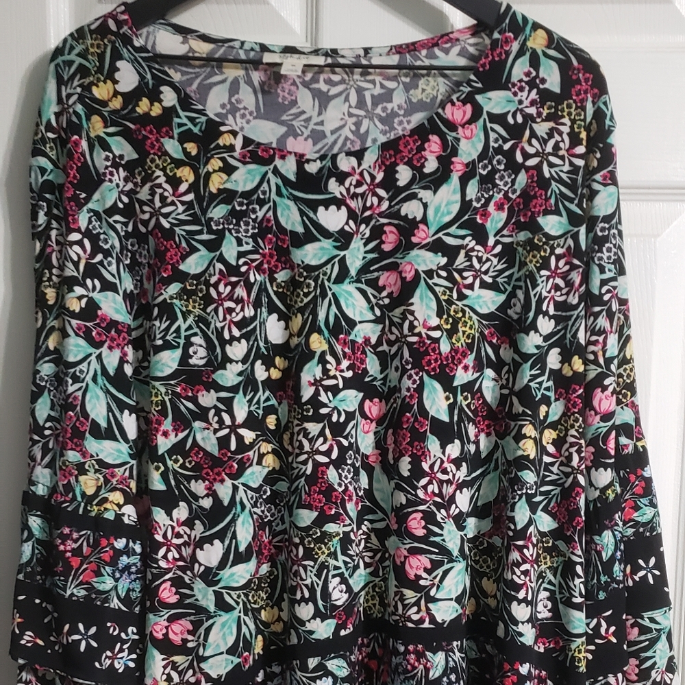 FLORAL BEAUTY...NWT, STYLE & CO., 3X, BLOUSE, BLACK BASE, MULTICOLORED FLORAL